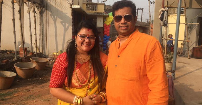 soumitra wife