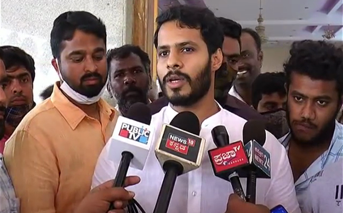 Nikhil Kumaraswamy 4