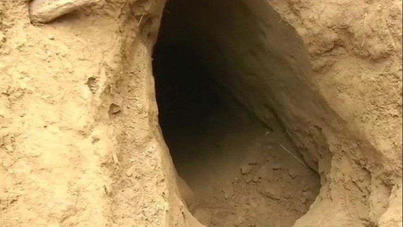 TUNNEL.1 2