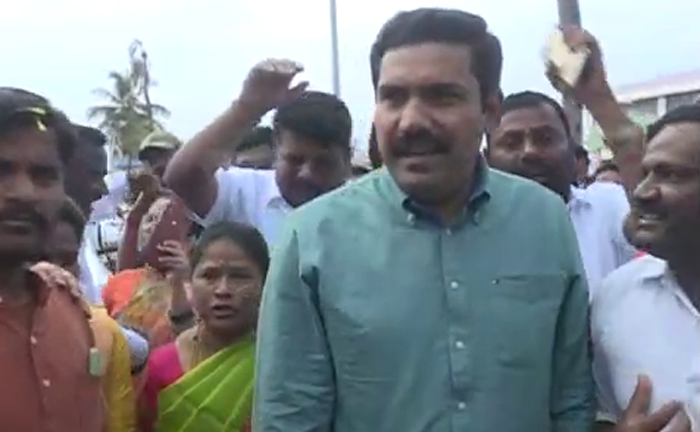VIJAYENDRA 1 1