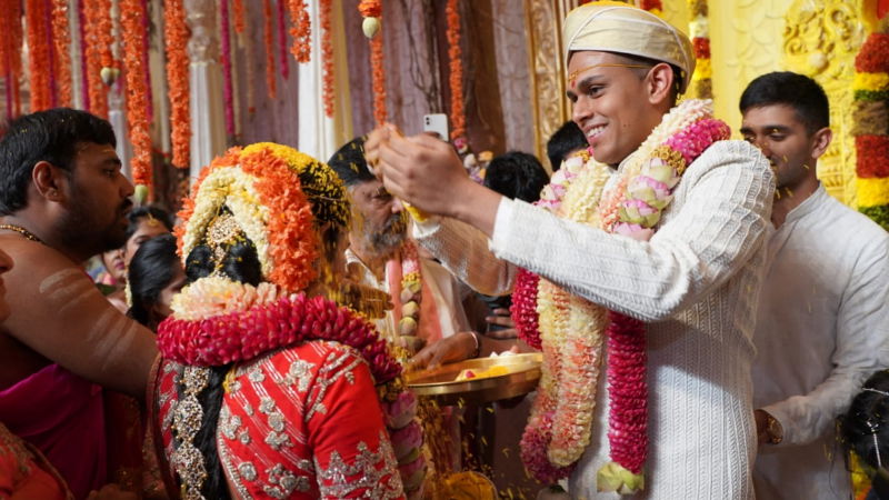 dk Daughter Marriage7