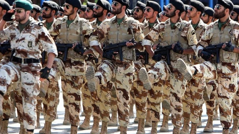 iran soldiers