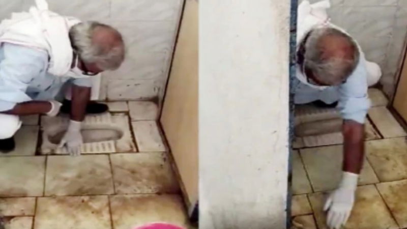mp cleans toilet2