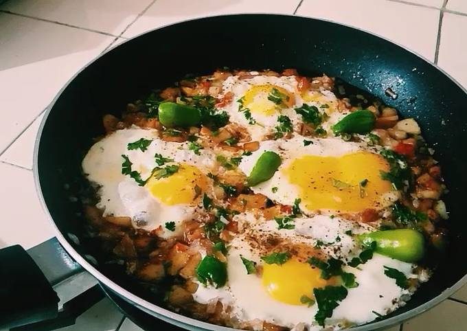 Afghani Omelette 4 medium