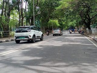 CM ROAD 1 small