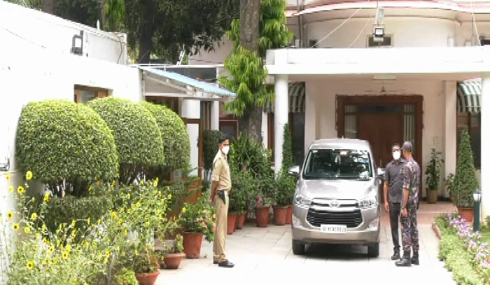 DELHI 1 medium