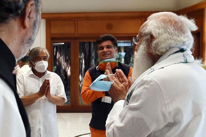 Jammu Kashmir All Party Meeting PM MODI 4 medium