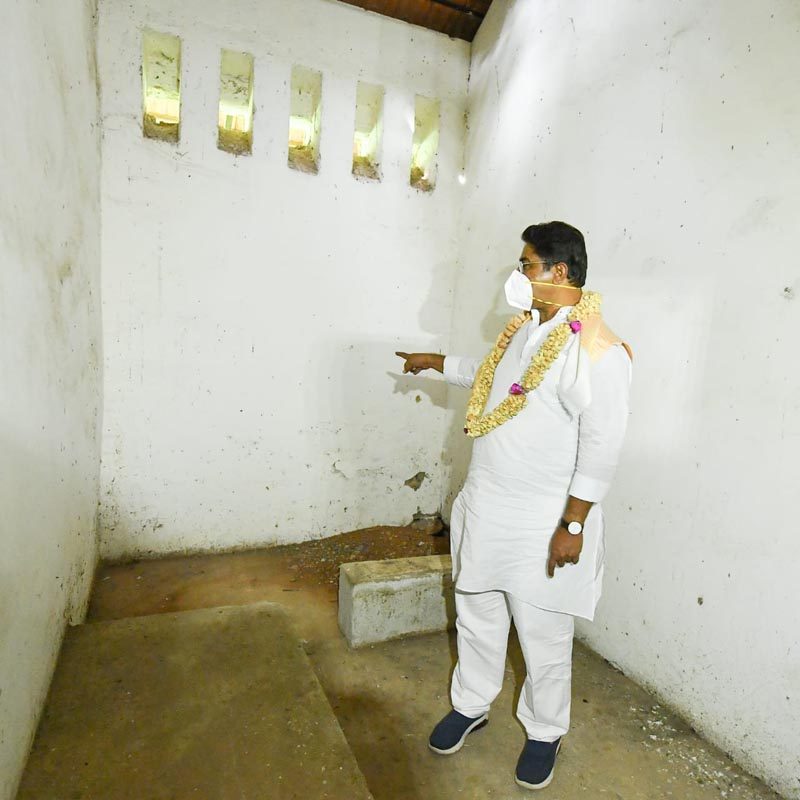 R Ashok Emergency Time Jail Freedom Park 6 medium