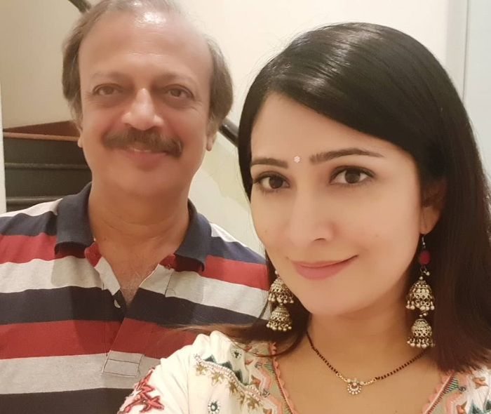 RADHIKA medium