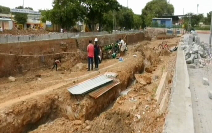 Rajakaluve Shantinagar 2 medium