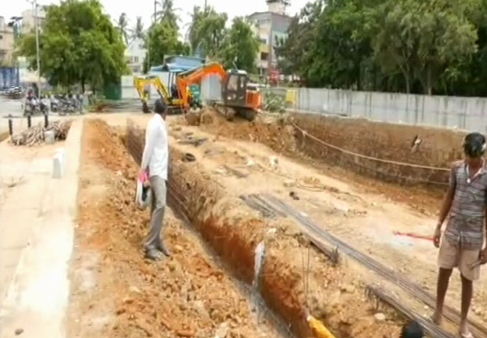 Rajakaluve Shantinagar 3 medium