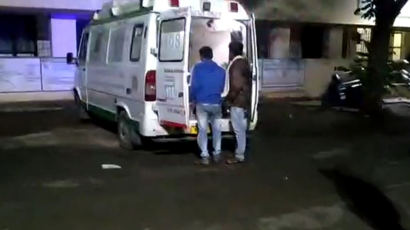 ambulance 1 medium