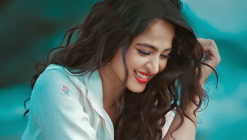 anushka 2 medium