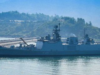 kwr ship boat small