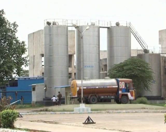 manmul mandya nandini kmf milk 2 medium