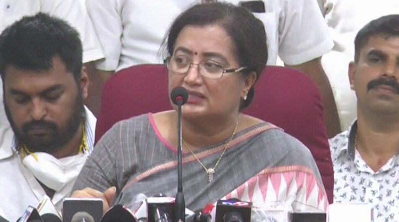 SUMALATHA 2 1 medium
