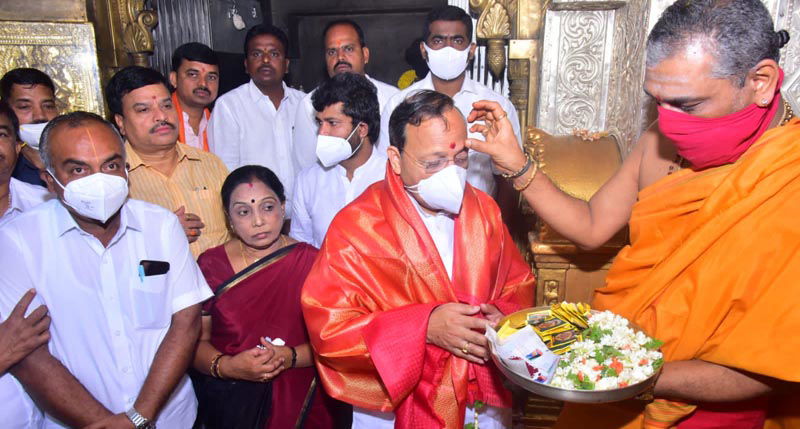 Arun Singh Mysuru Temple 1