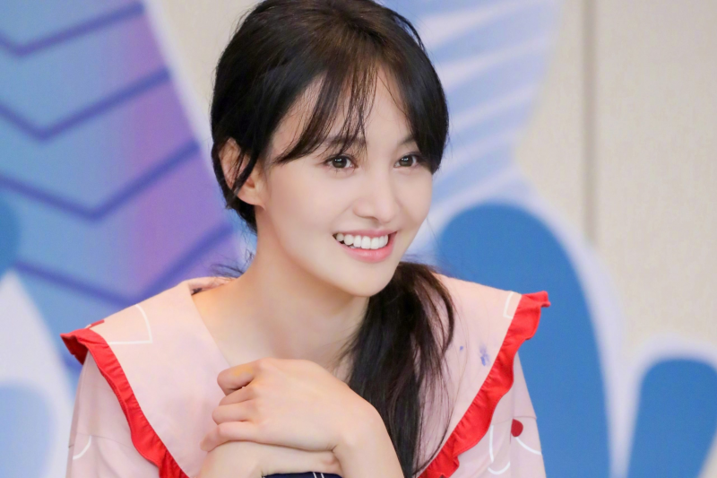 Chinese actress Zheng Shuang 3