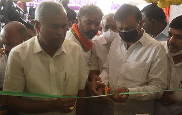 KLR MUNIRATHNA 2