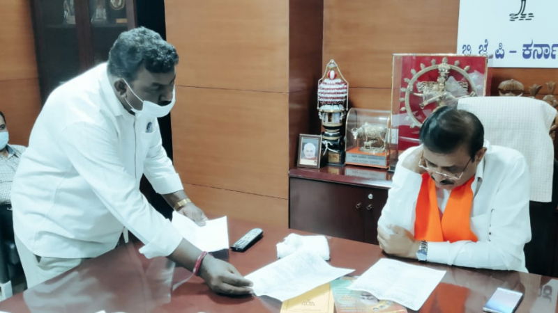 MUNIRATHNA 1 1