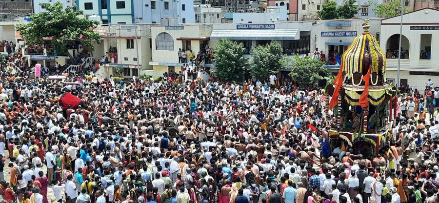 Mantralaya 350 Aradhana Mahotsava - Maha Rathotsava (1)