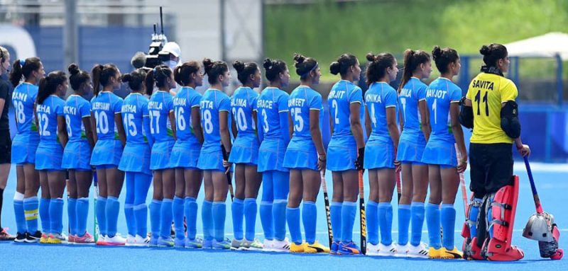 Women Hockey 5