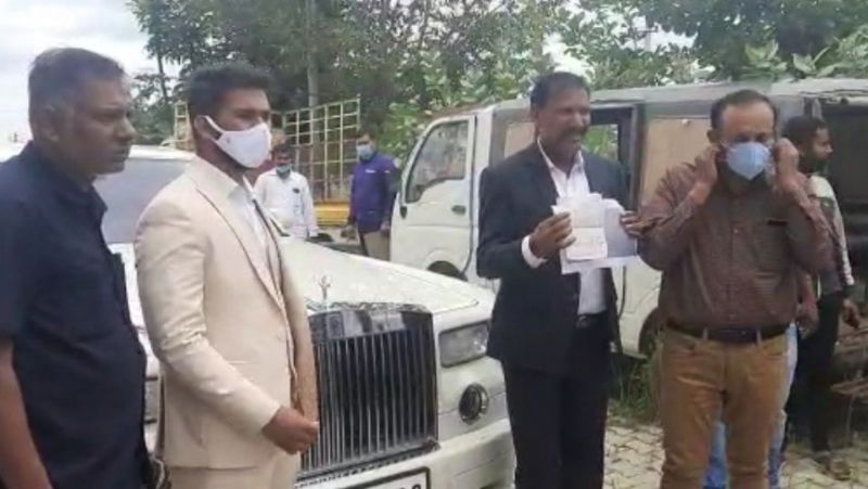 amitab car 2
