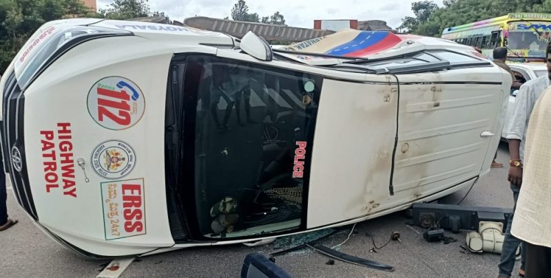 chikkaballapur police car accident 3