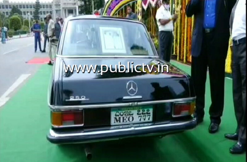 devaraj urs benz car 4 copy