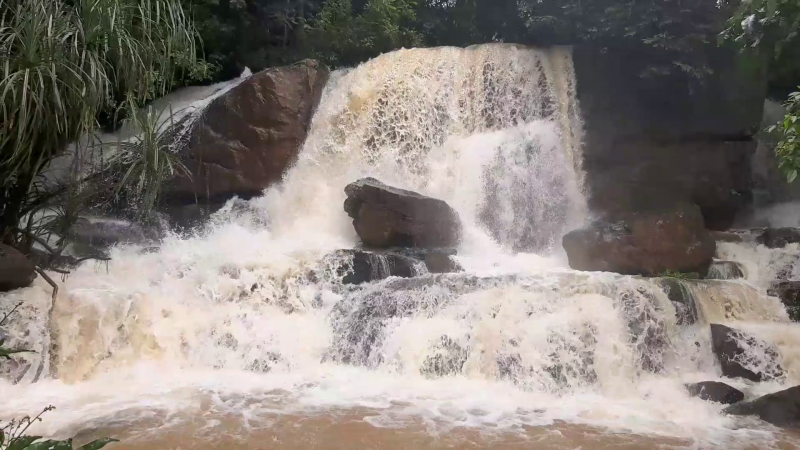 mdk haleri falls 1