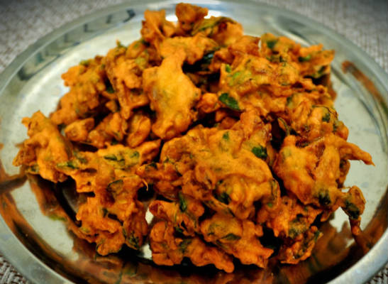 methi pakoda 4
