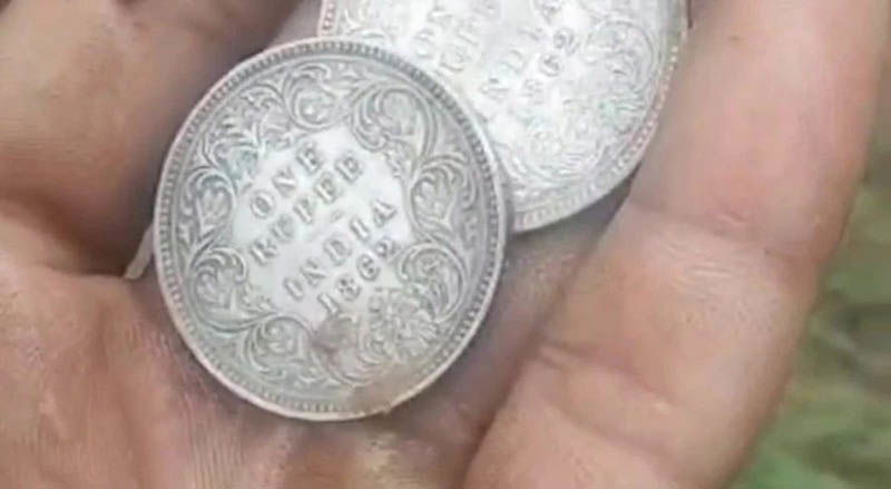 silver coin 2