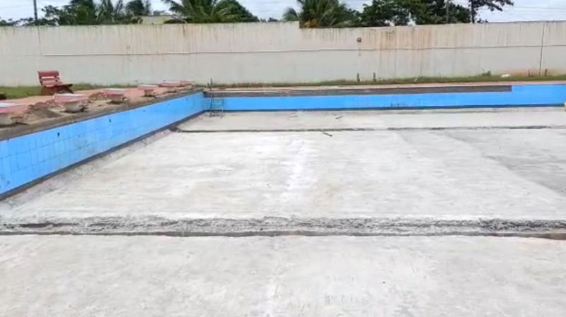 swimming pool 2