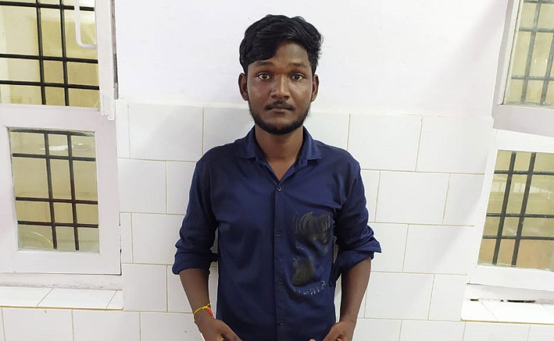 uttara kannada karwar man koni beach 2