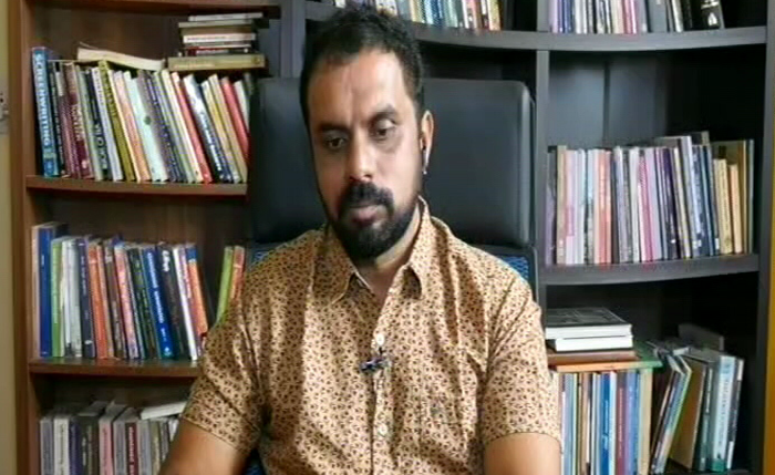 CHAKRAVARHTY 2