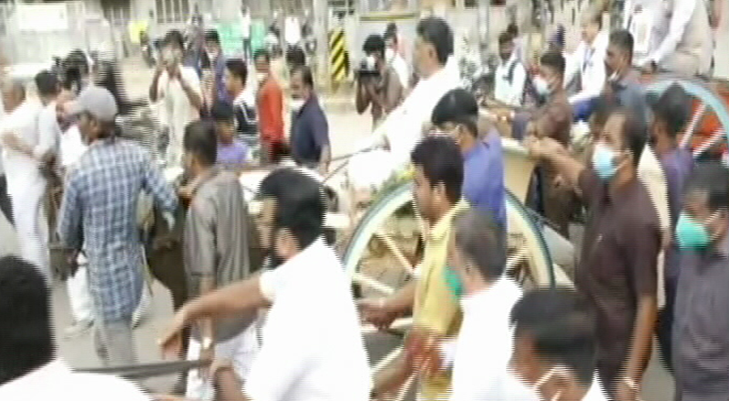 CONGRESS PROTEST 1