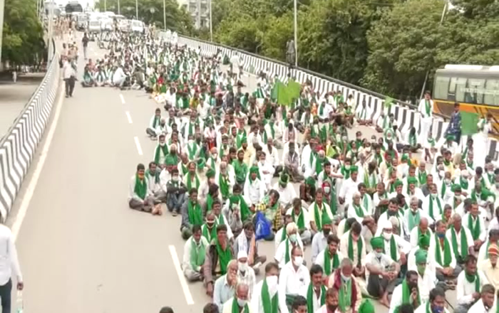 FARMERS PROTEST 4