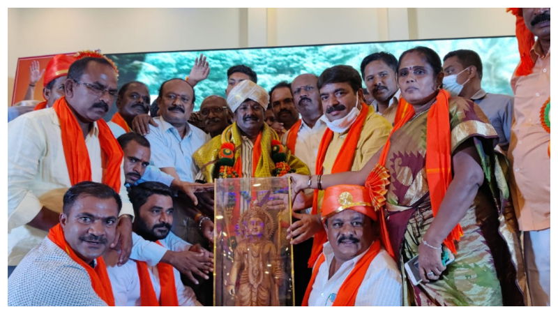 Narayanaswamy1 1