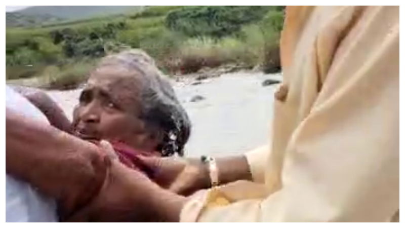 OLD WOMEN 3