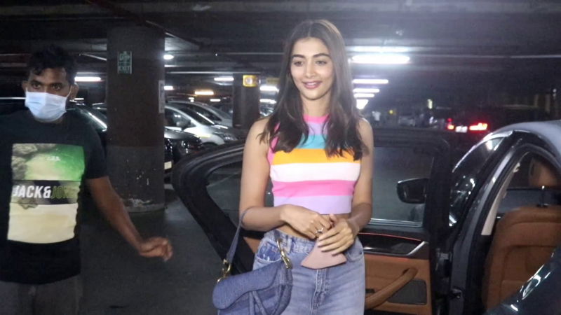 Pooja Hegde 6