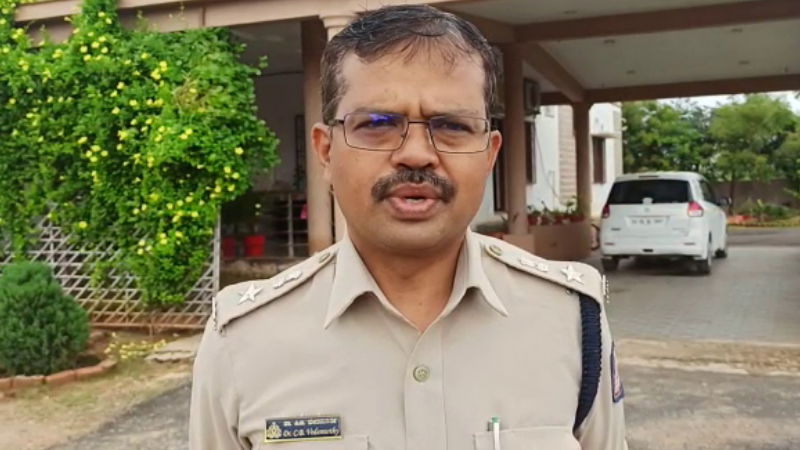 YGR POLICE 3