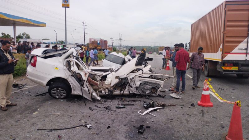anekal hosuru accident 2 2