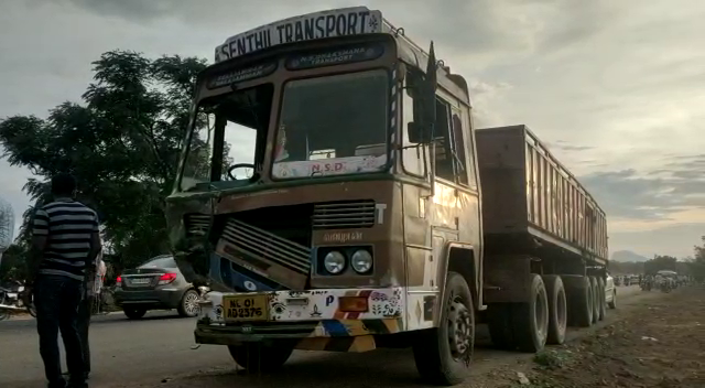 chikkaballapur accident 2 3