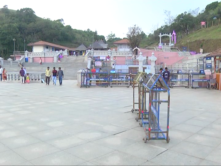 madikeri tourists 2