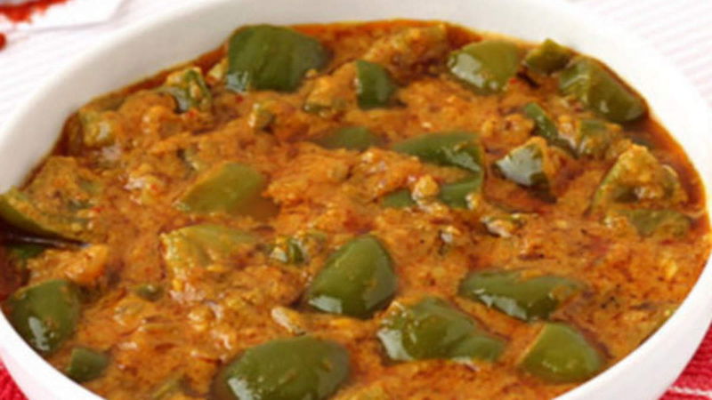 potato capsicum curry 2