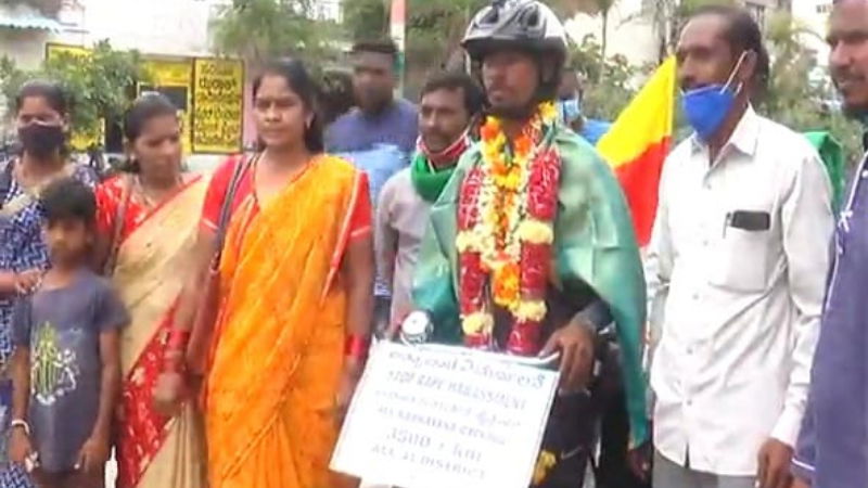 student cycle rally