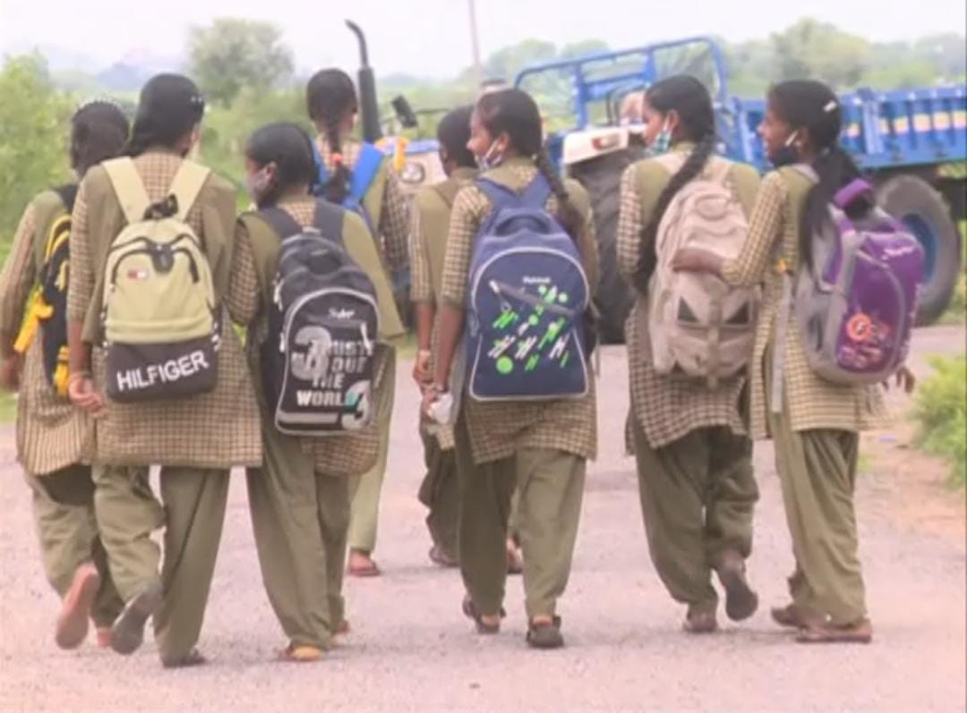 yadagiri school students 2 1