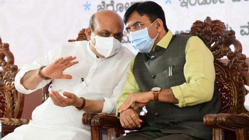 BOMMAI AND MANSUK MANDAVIYA