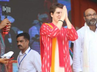 PRIYANKA GANDHI 4