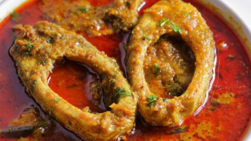 Sea bass fish sambar